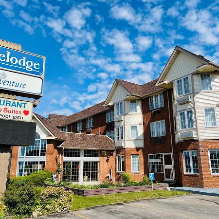 Travelodge By Wyndham Niagara Falls Lundys Lane Zewnętrze zdjęcie