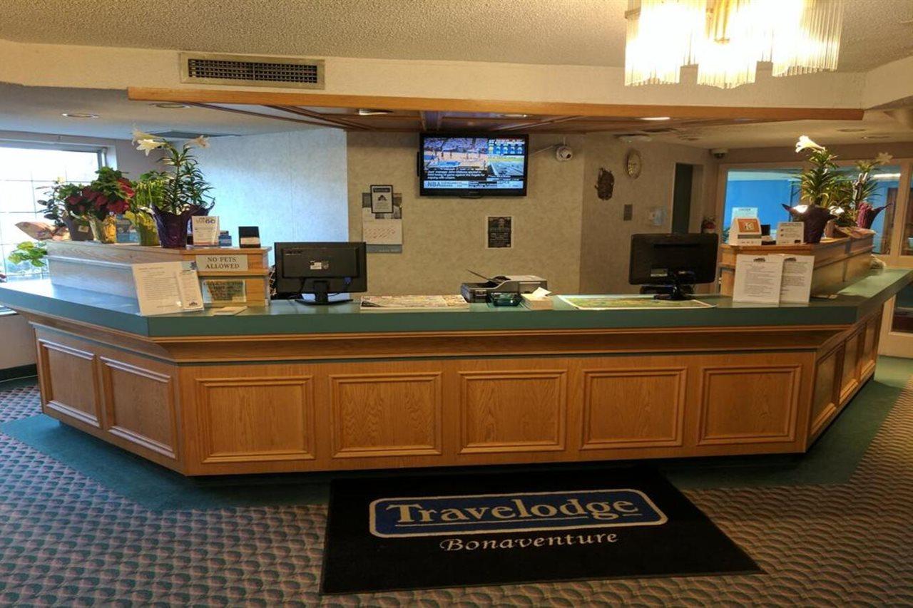 Travelodge By Wyndham Niagara Falls Lundys Lane Zewnętrze zdjęcie