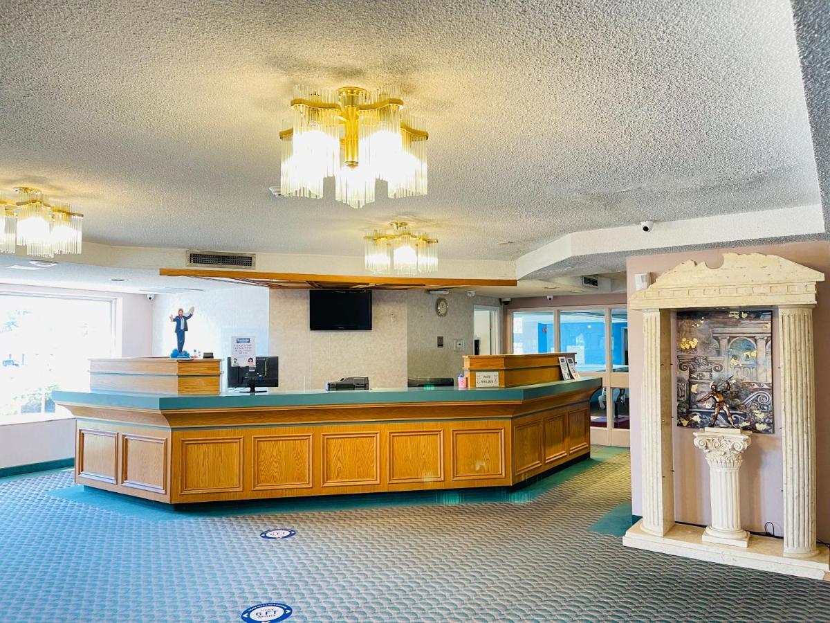 Travelodge By Wyndham Niagara Falls Lundys Lane Zewnętrze zdjęcie
