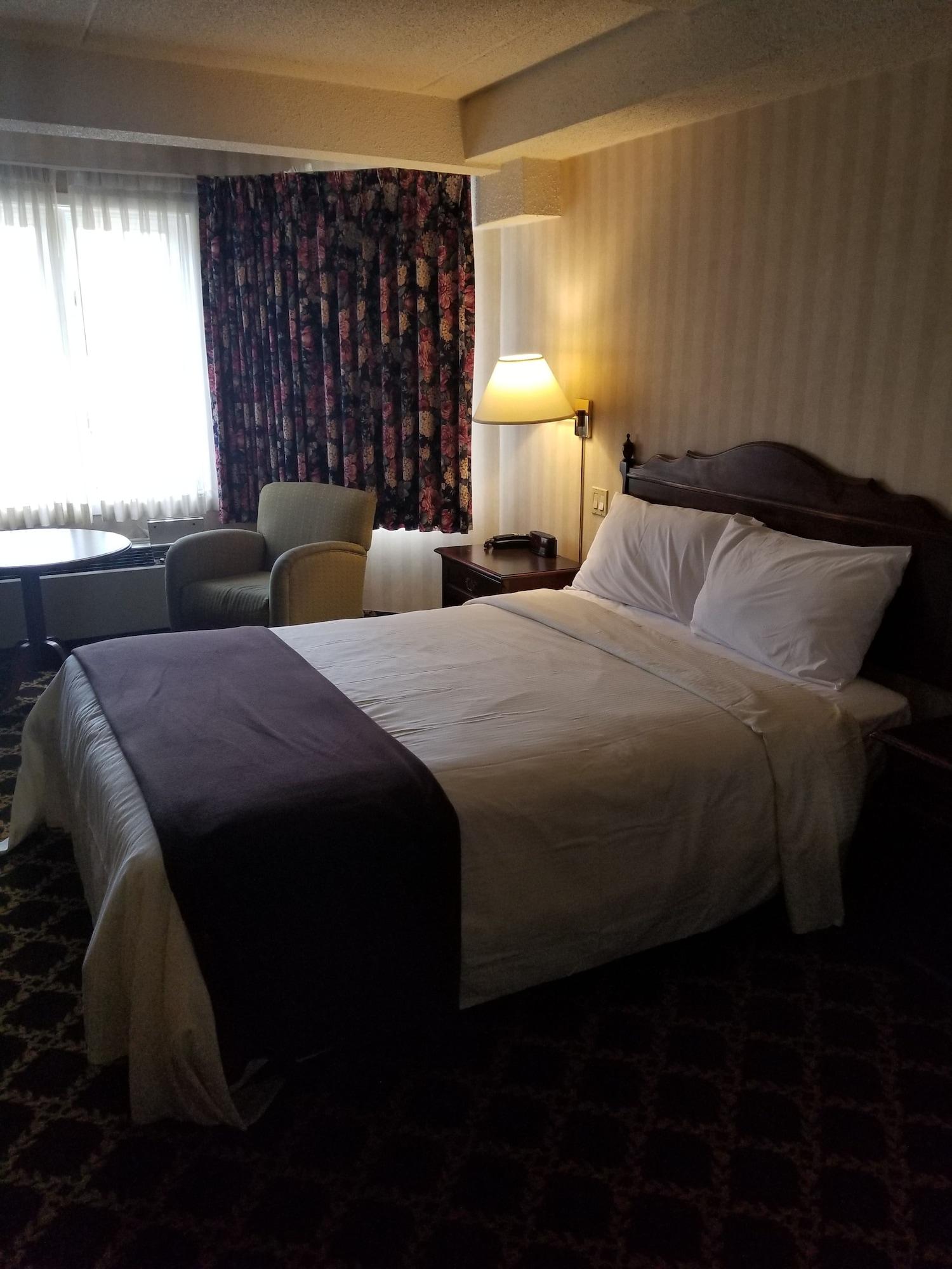 Travelodge By Wyndham Niagara Falls Lundys Lane Zewnętrze zdjęcie