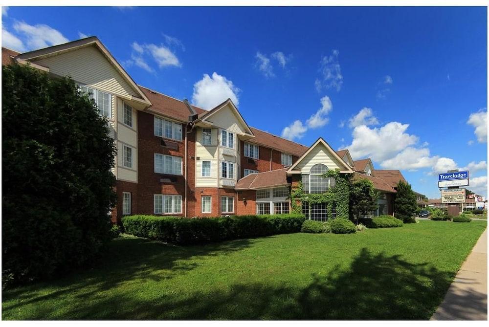 Travelodge By Wyndham Niagara Falls Lundys Lane Zewnętrze zdjęcie