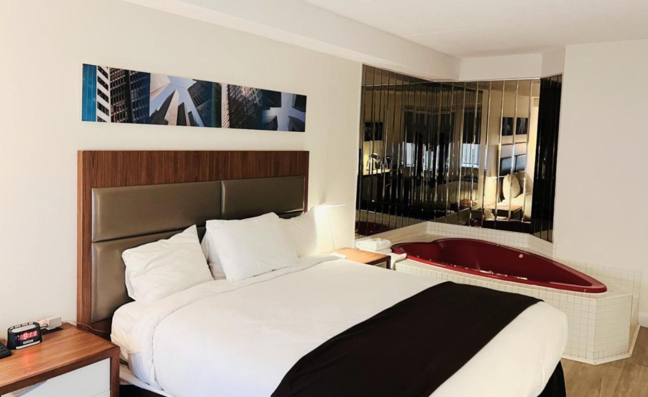 Travelodge By Wyndham Niagara Falls Lundys Lane Zewnętrze zdjęcie